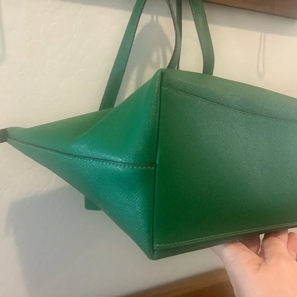 Coach Vibrant Green Leather Tote - Picture 11 of 16